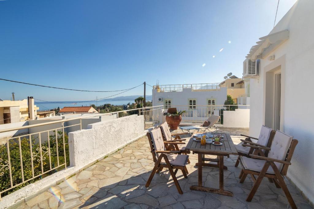 Photo from Hesperia Apartments in n, Crete, Greece