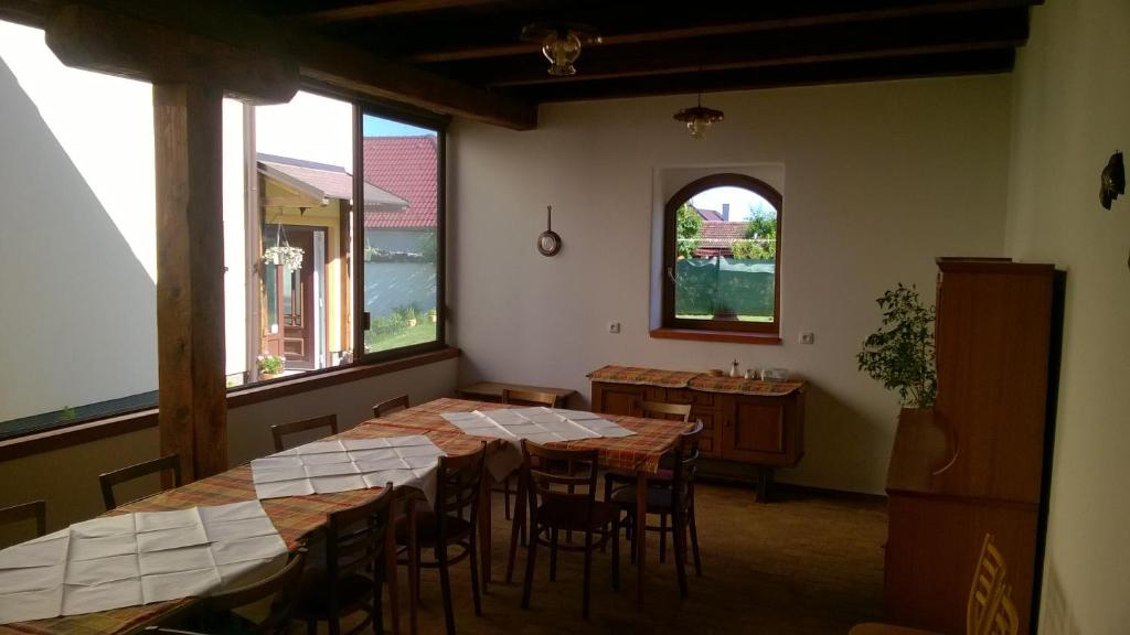 Restaurace v ubytování Hotýlek.eu