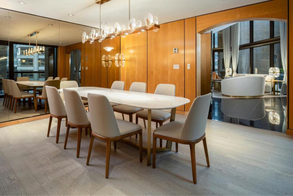 Metropolitan Hotel Vancouver - Resim 21