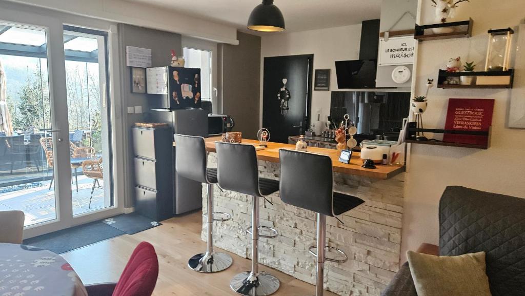 Kuchyň nebo kuchyňský kout v ubytování Relais des Vosges