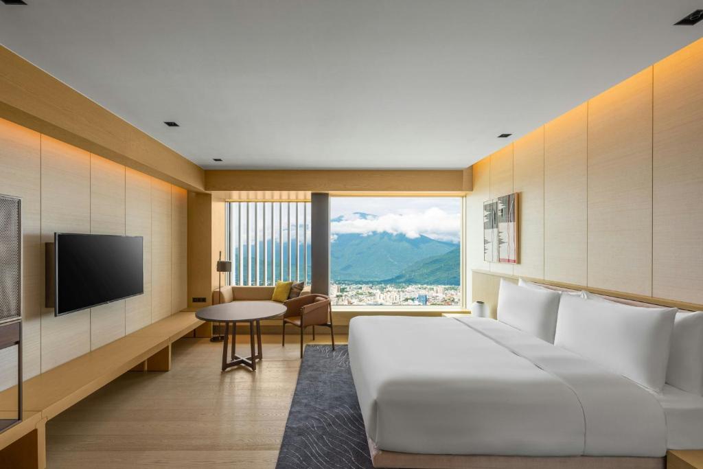 TV a/nebo společenská místnost v ubytování Le Meridien Hualien Resort