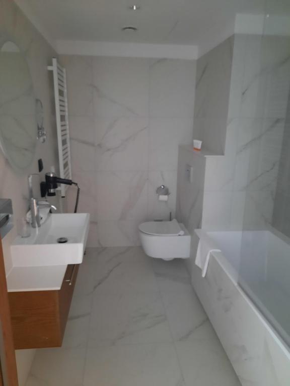 Gvarna Apartamenty - 11