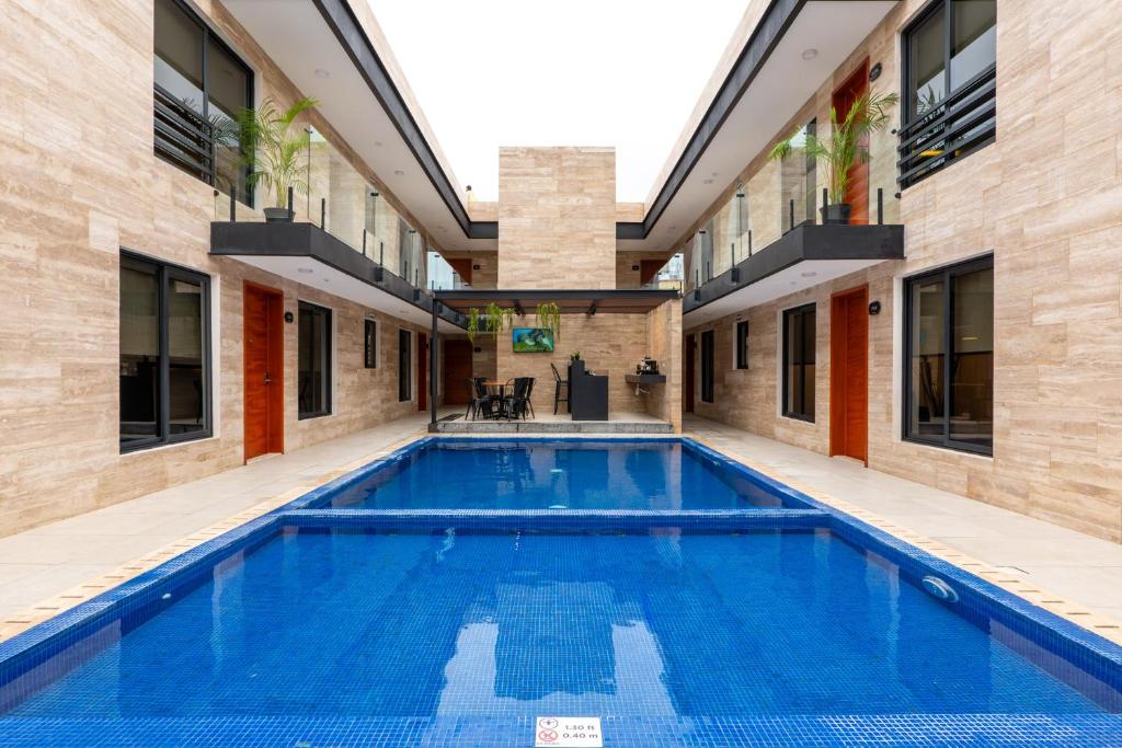 Bazén v ubytování Hotel 28 Cancun nebo v jeho okolí