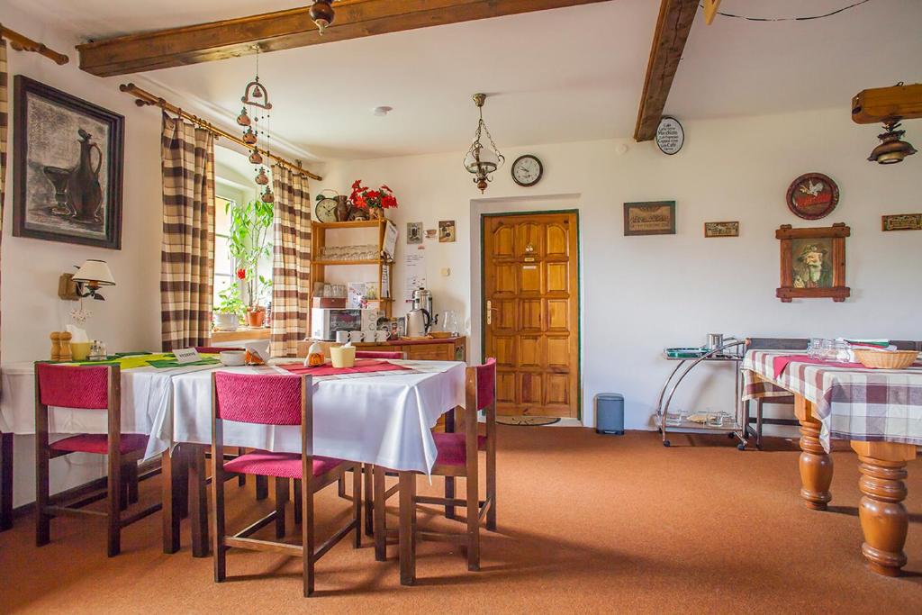 Restaurace v ubytování Penzion SATEK