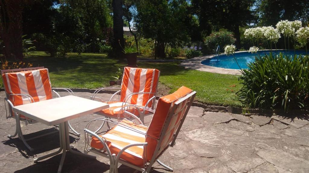 Bazén v ubytování Casa Quinta El Porvenir nebo v jeho okolí