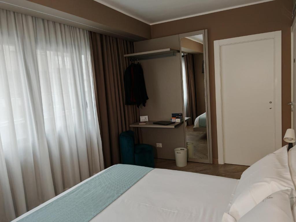 EFFE4 Lovely Room - 9