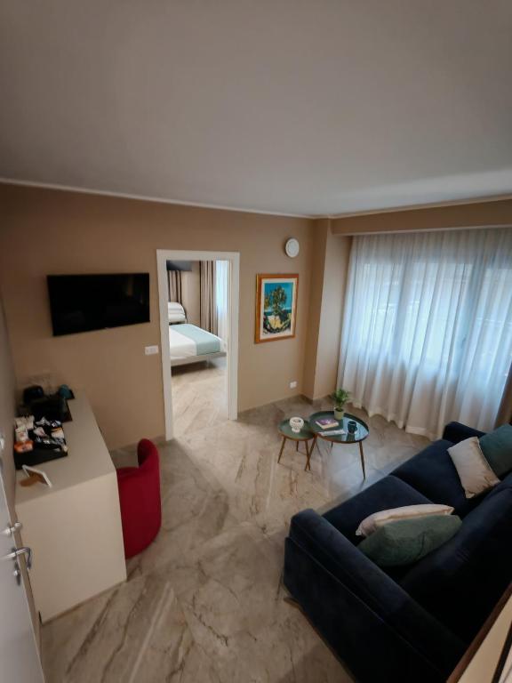 EFFE4 Lovely Room - 18