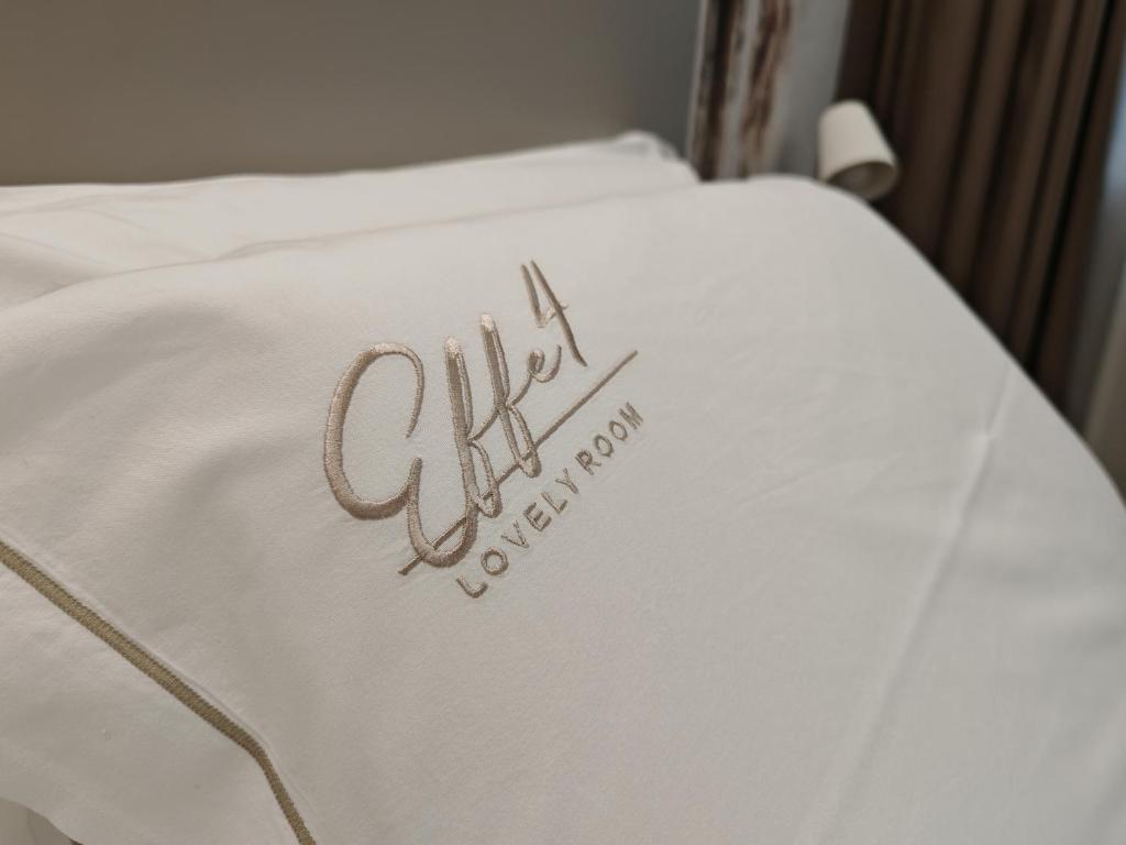 EFFE4 Lovely Room - 14