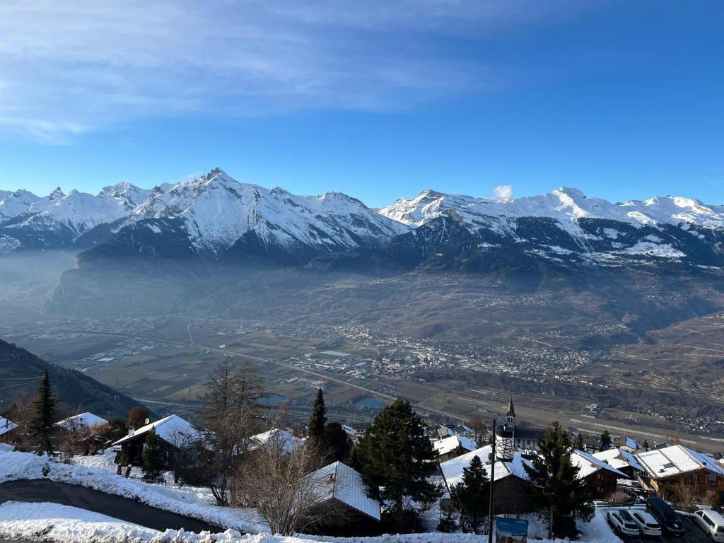 Magnifique appartement avec une Superbe Vue panoramique - Resim 10