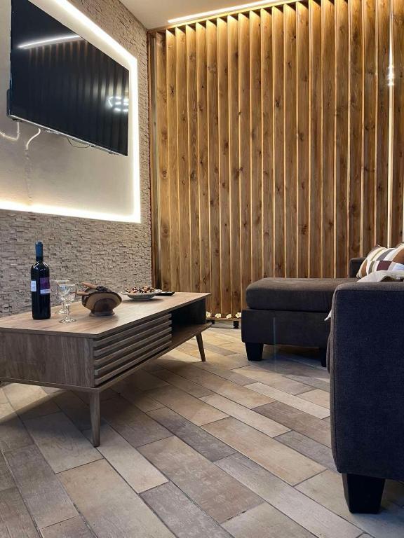 Posezení v ubytování Plumeria Place Bright and spacious studio