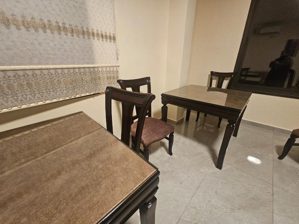 Posezení v ubytování Ramses Tafilah Lodge نزل رمسيس الطفيلة