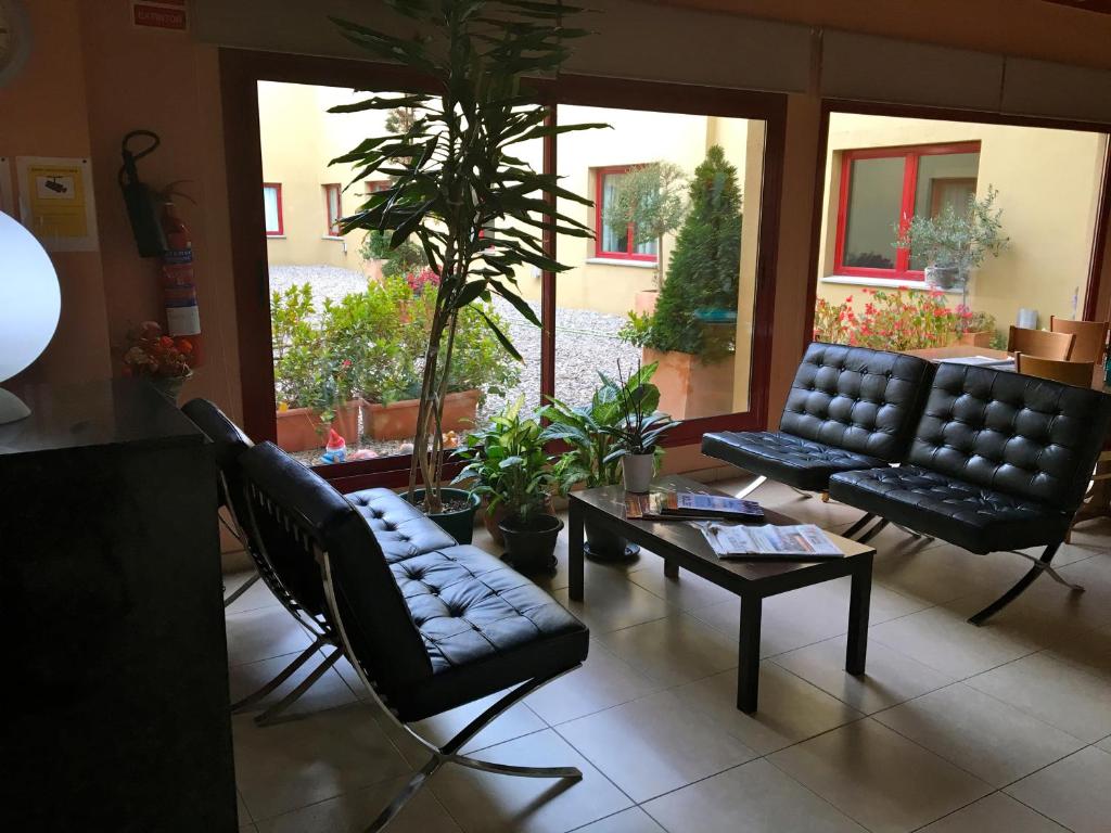 Posezení v ubytování Hotel Jonquera