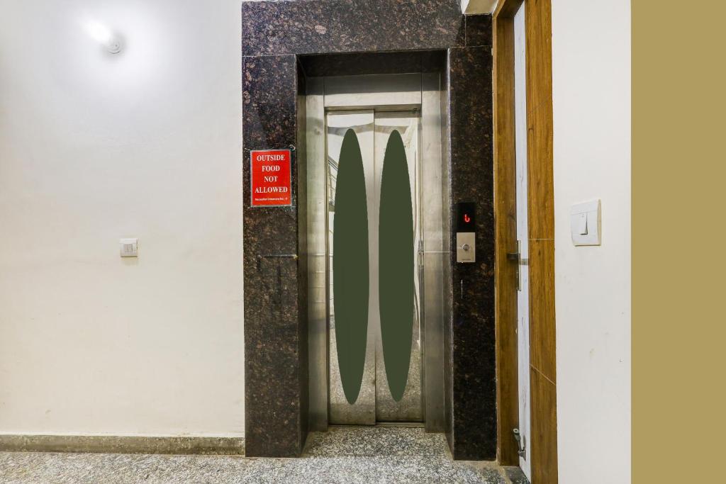 Fotografie z fotogalerie ubytování Super Hotel O Sector 52 Gurgaon v destinaci Gurgáon