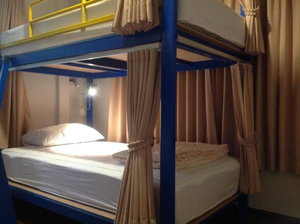 NTY Hostel Near Suvarnabhumi Airport - Bed In 4-Bed Mixed Dormitory Room