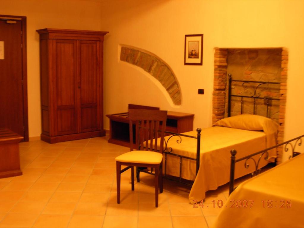 Palazzo dei Poeti - Deluxe Triple Room