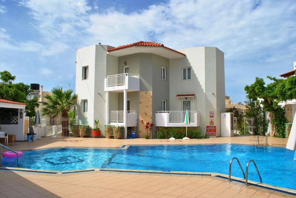 Bazén v ubytovaní Melissa Apartments, Studios & Suites alebo v jeho blízkosti