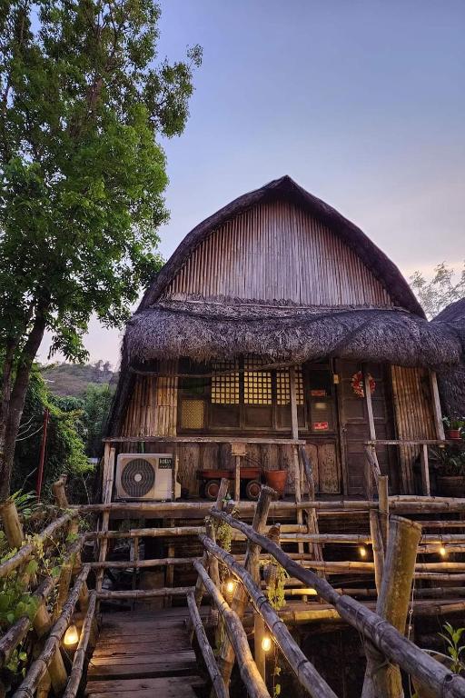 Surfer's Villa La Union - Quadruple Room With Bathroom