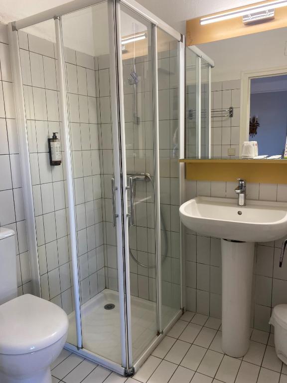 Koupelna v ubytování Hôtel des Templiers