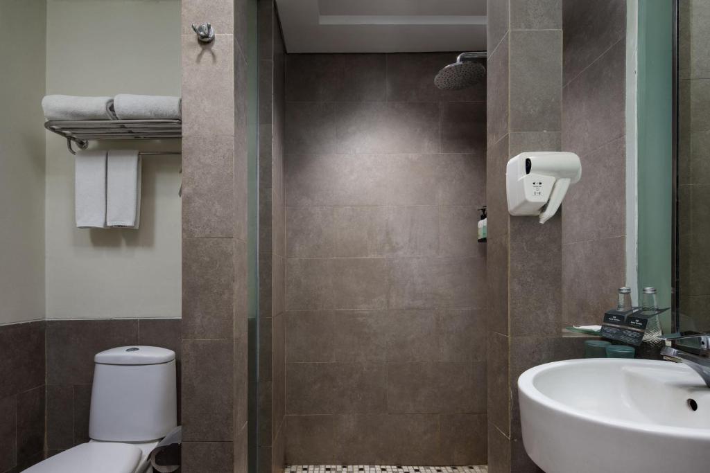 Koupelna v ubytování Hotel Santika BSD City-Serpong