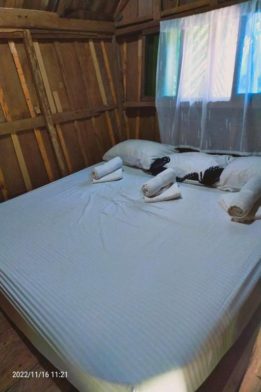Surfer's Villa La Union - Basic Triple Room With Shared Bathroom