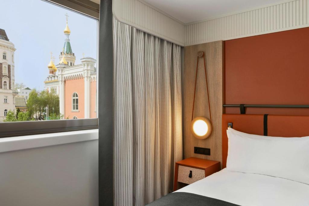 
Deluxe Family Room with King Bed and Sofa Bed
