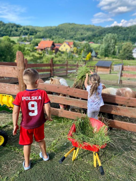 Děti v ubytování Rancho-Bierna