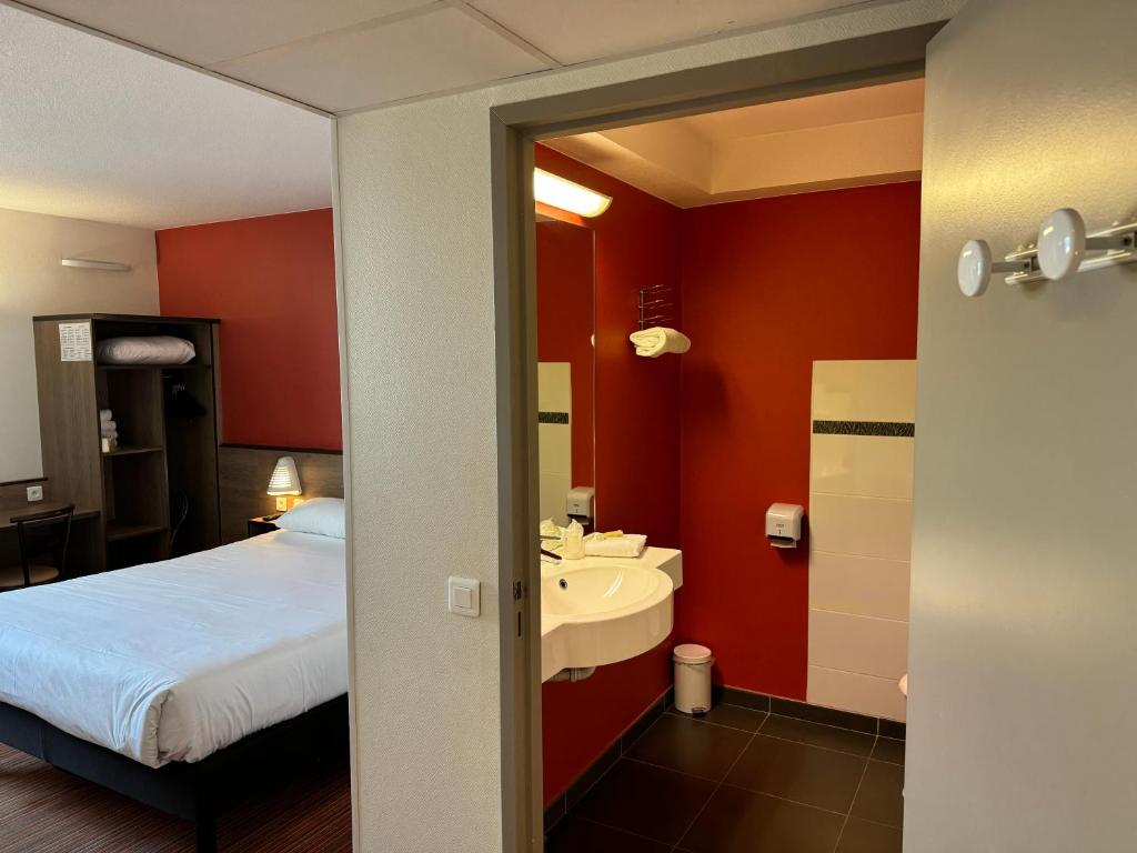 Postel nebo postele na pokoji v ubytování Ace Hotel Valence