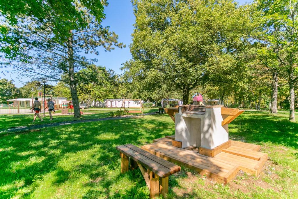 Zahrada ubytování Camping Paradis Le Giessen
