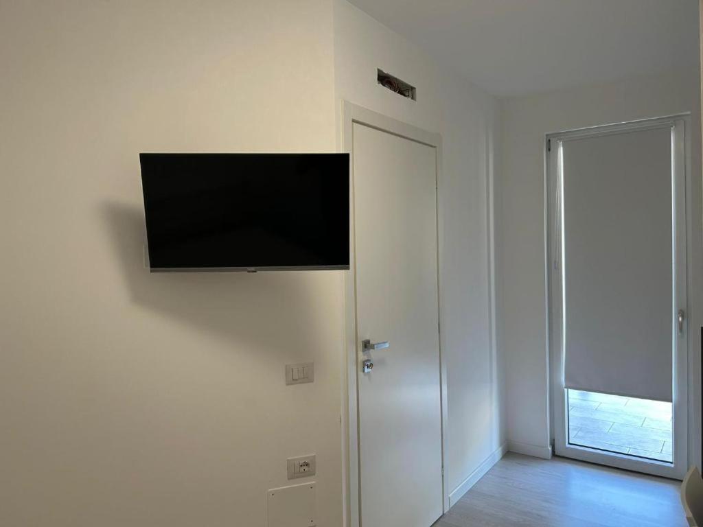 TV a/nebo společenská místnost v ubytování Euro Bilo Home