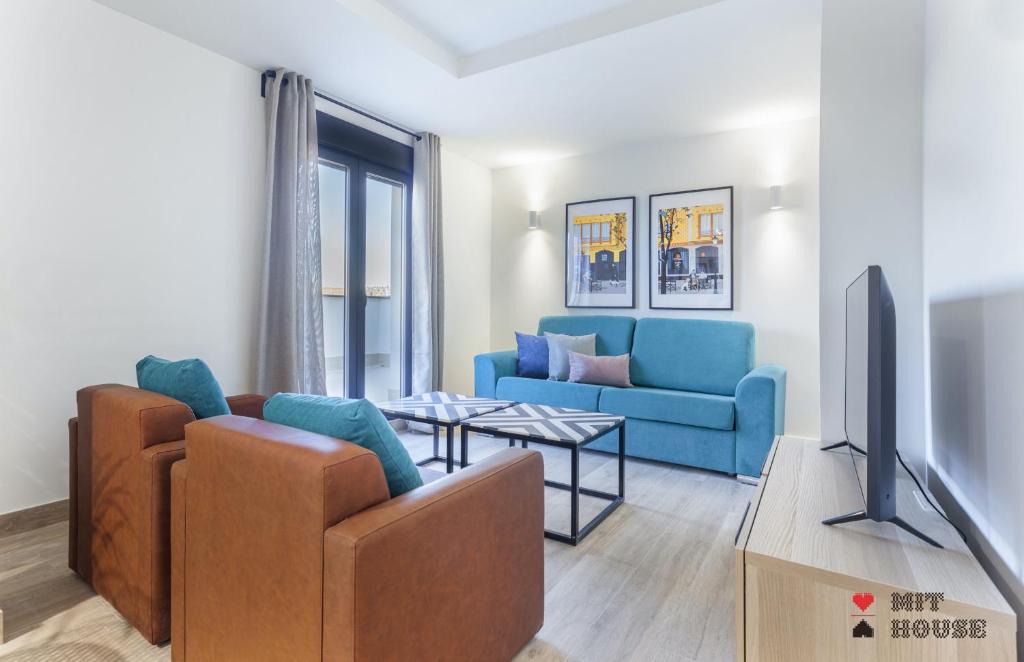 Antonio Lopez en Madrid - Three-Bedroom Apartment XVII With Terrace