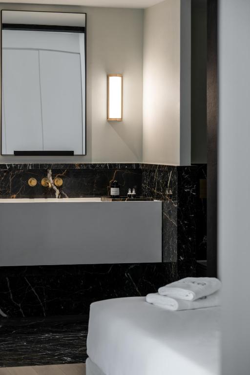 Kuka Luxury Living Athens - Resim 17