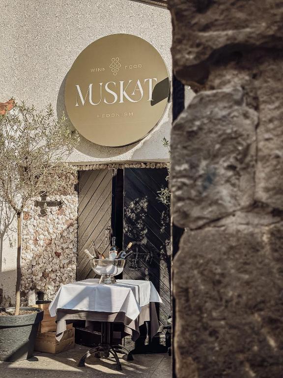 Hotel Dum by Muskat - Resim 1