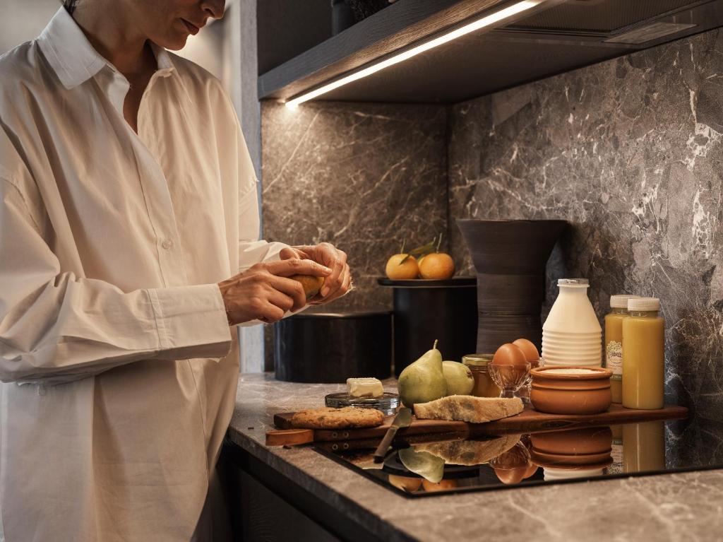 Monastik Living in Athina - Resim 7