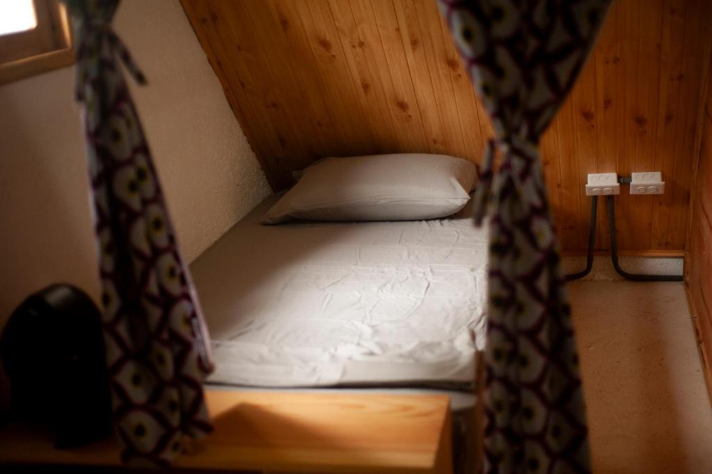 Letto o letti in una camera di La Chamba Surf House