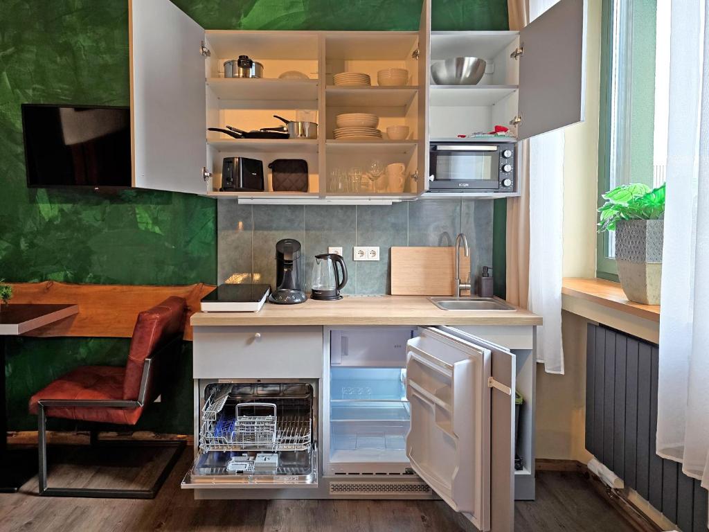 Hannover - PHIL & MAX Hotels und Apartments Airport - Resim 22