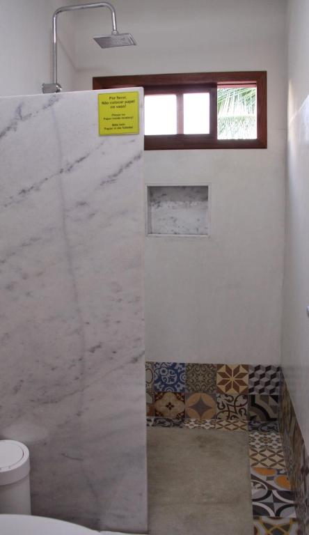 Um banheiro em Vila Alemã