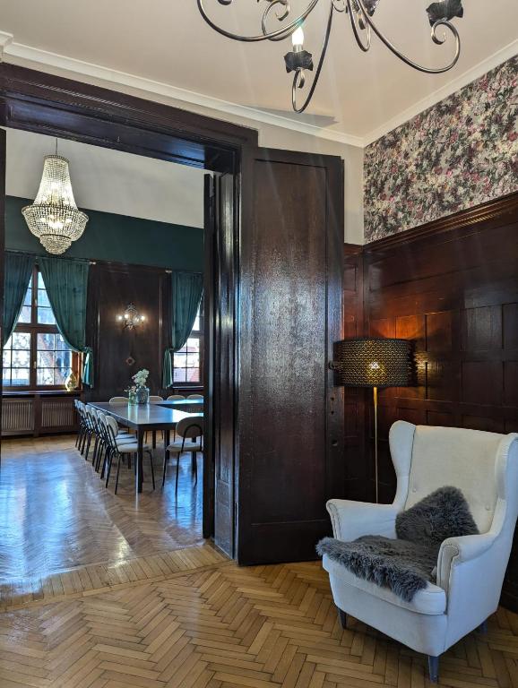 Istumisnurk majutusasutuses RYNEK 30 Hostel