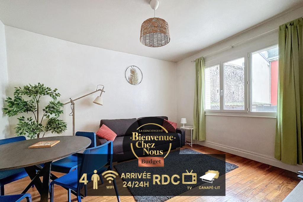 Photo de la galerie de l'établissement Grand T2 très fonctionnel à deux pas du centre - Morel Ladeuil, à Clermont-Ferrand