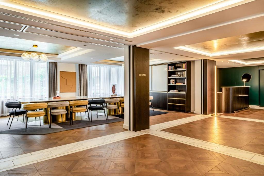 Neues Schloss Privat Hotel Zurich, Autograph Collection - Resim 39
