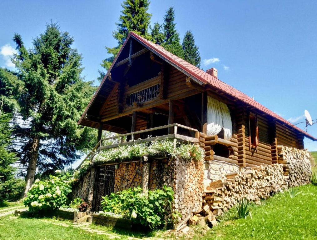 Bangunan di mana terletaknya lodge