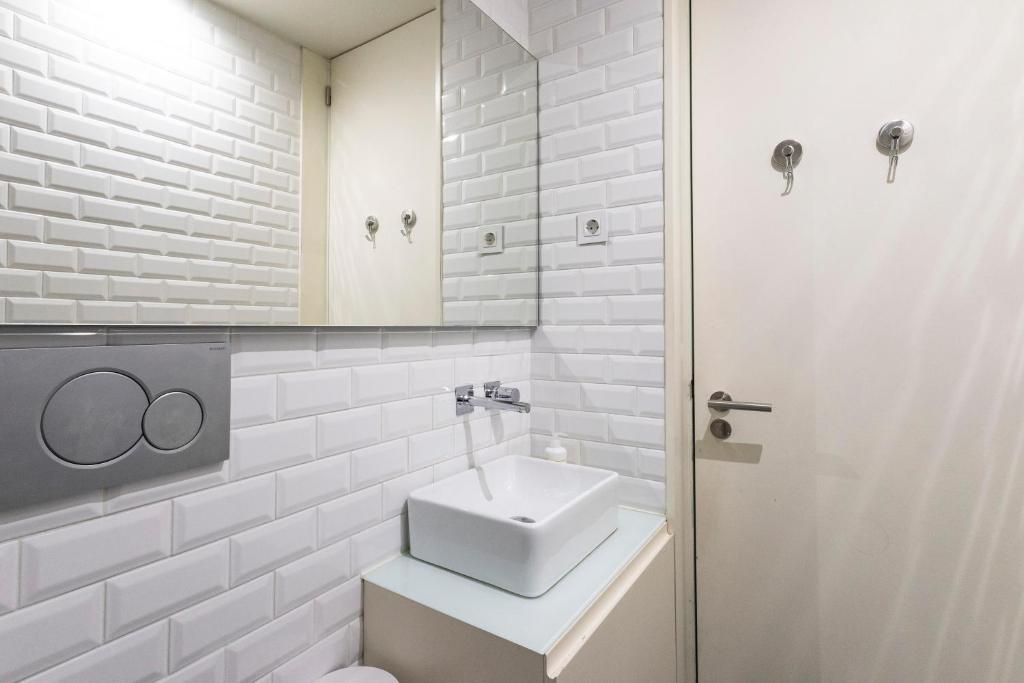 ApartmentsPorto - Rua de Trás 156 - 9