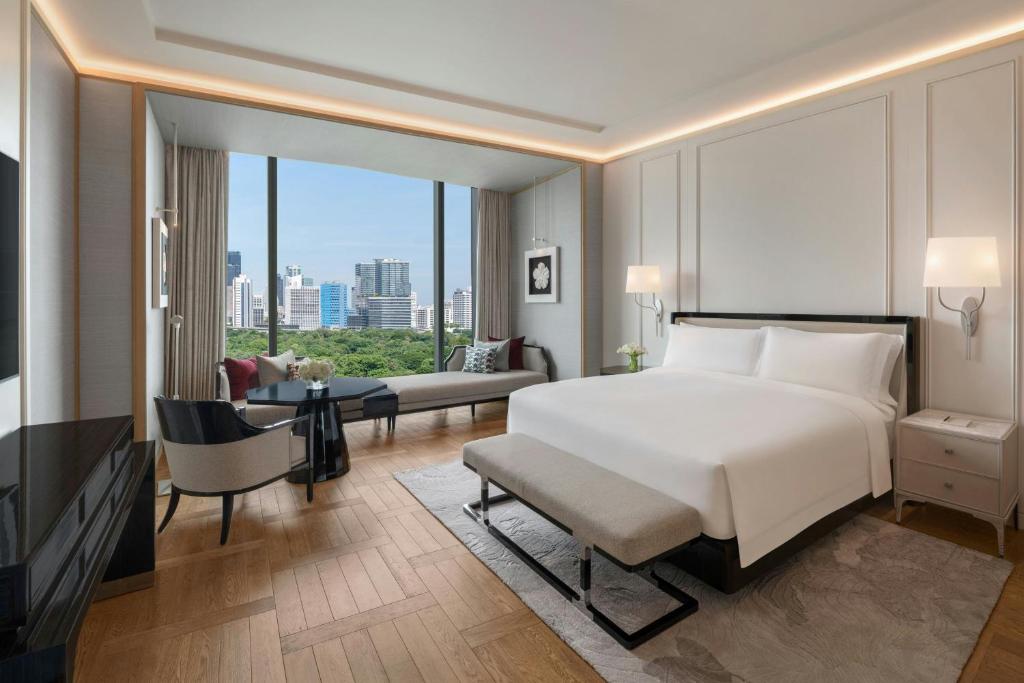 The Ritz-Carlton, Bangkok - Resim 21