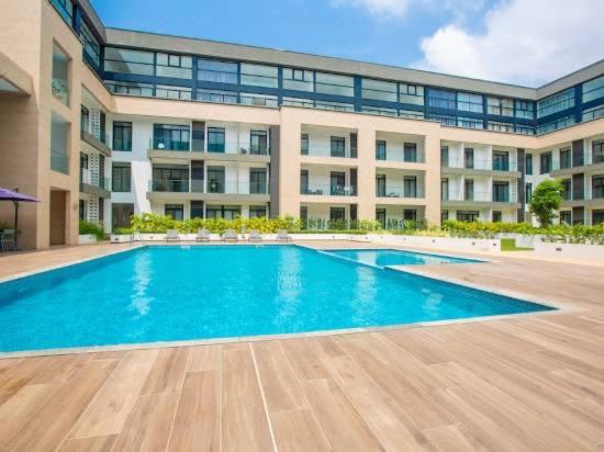 Πισίνα στο ή κοντά στο The Gardens Apartments, Accra