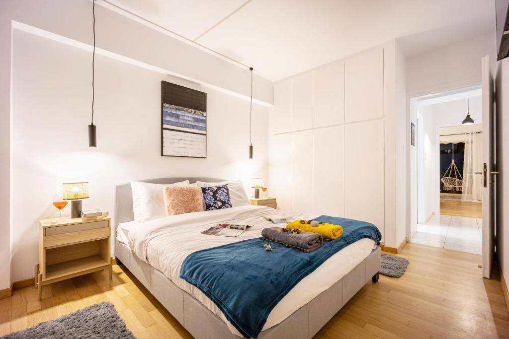 Acropolis Retreat Stay in Style