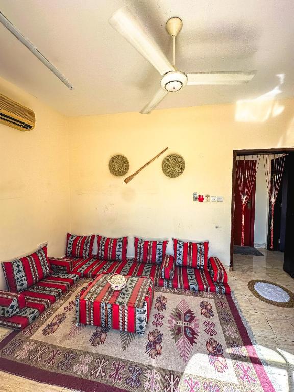 Postel nebo postele na pokoji v ubytování Heritage Hostel Muscat
