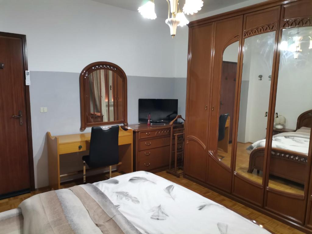 Postel nebo postele na pokoji v ubytování Camera matrimoniale