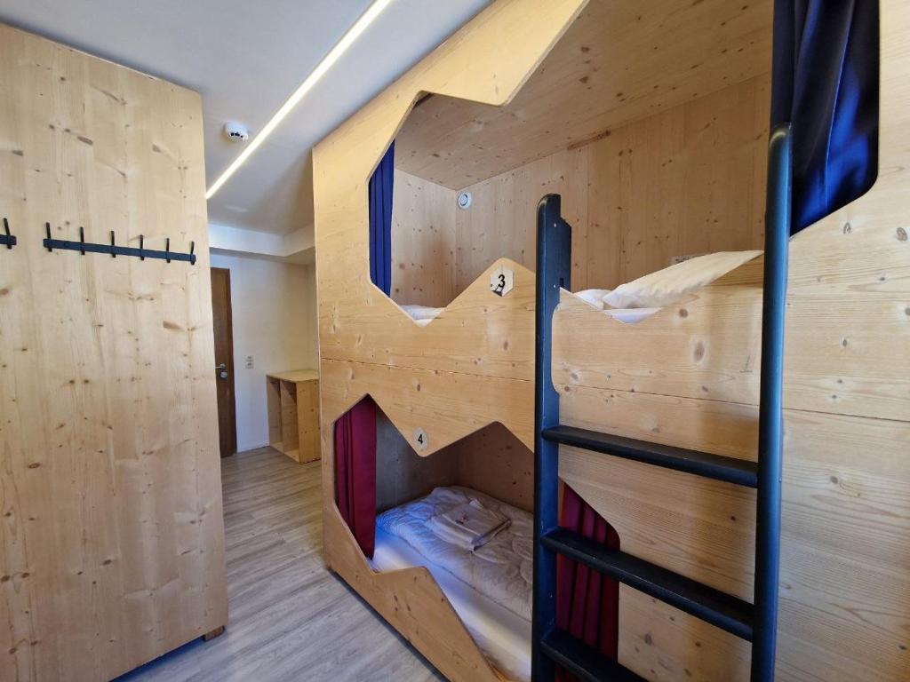 Fotografia z galérie ubytovania Stanton Hostel v destinácii Sankt Anton am Arlberg