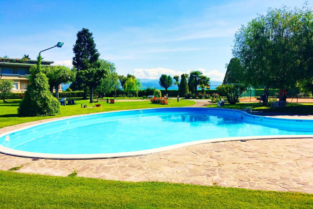 The Riva Apartment Sirmione