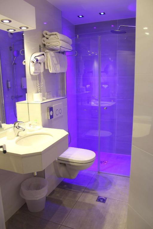 Koupelna v ubytování Best Western Plus Hotel Carlton Annecy