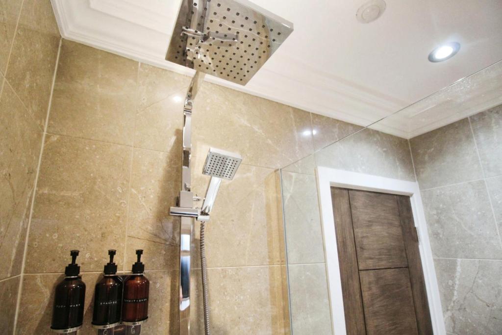 The Psalter - Resim 45